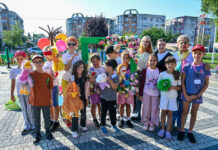 Biblioteca din vacanță – o nouă activitate pentru copii desfășurată în Parcul Central. Invitată: actrița Diana Orezeanu